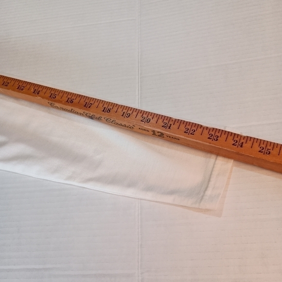 Eileen Fisher Off-White Long Sleeve T-Shirt Size Medium - Picture 7 of 7